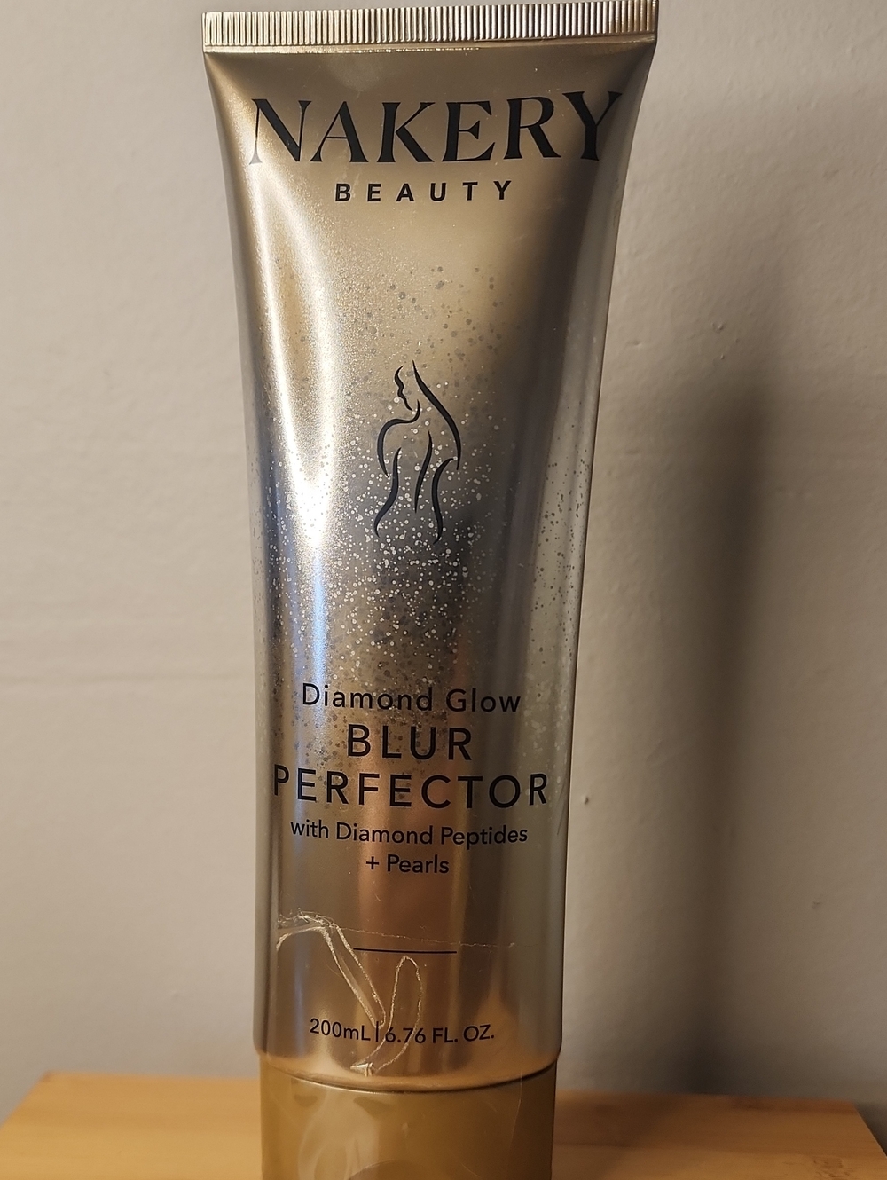 Nakery Beauty Diamond Glow Blur Perfector — Radiant Gold Body Finishing Serum